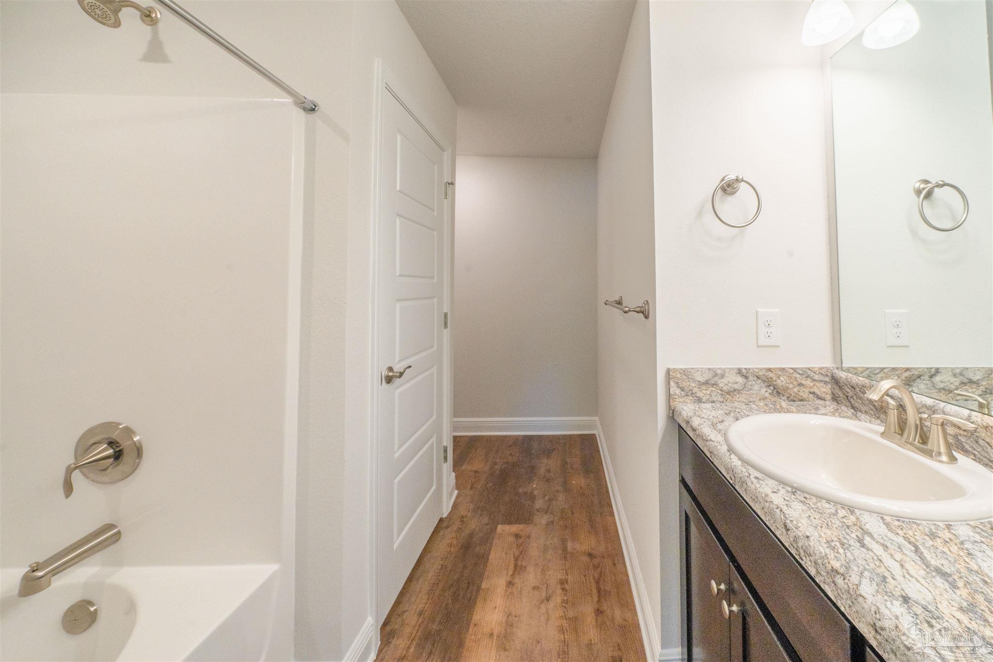 1711 Leigh Loop, Unit 3C Cantonment, FL 32533 - Photo 14 of 24