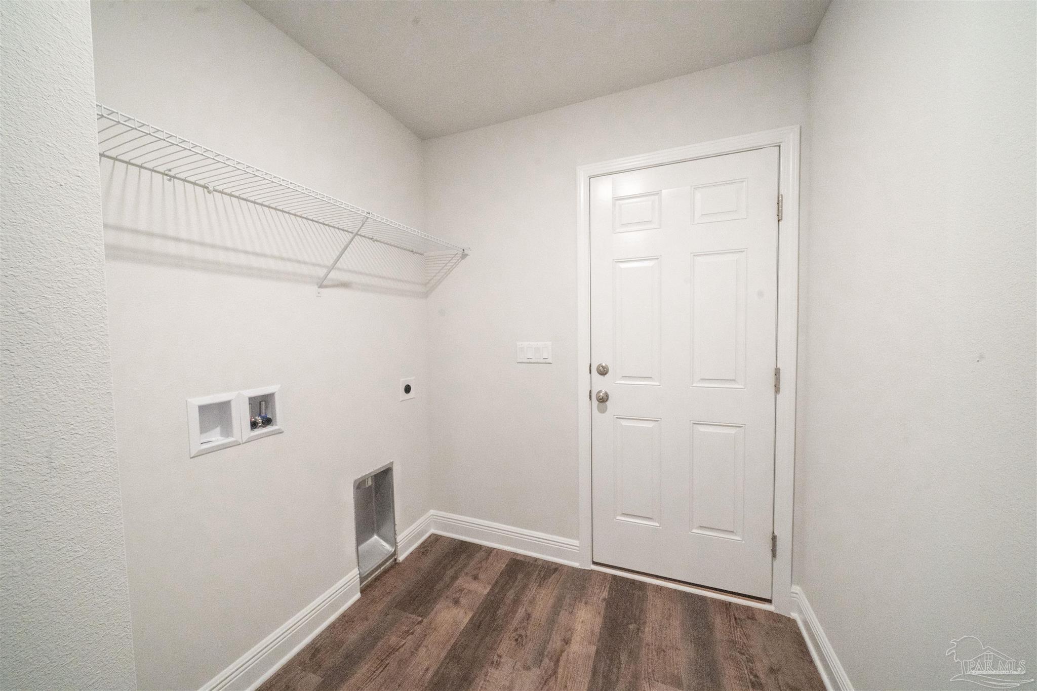 1711 Leigh Loop, Unit 3C Cantonment, FL 32533 - Photo 10 of 24