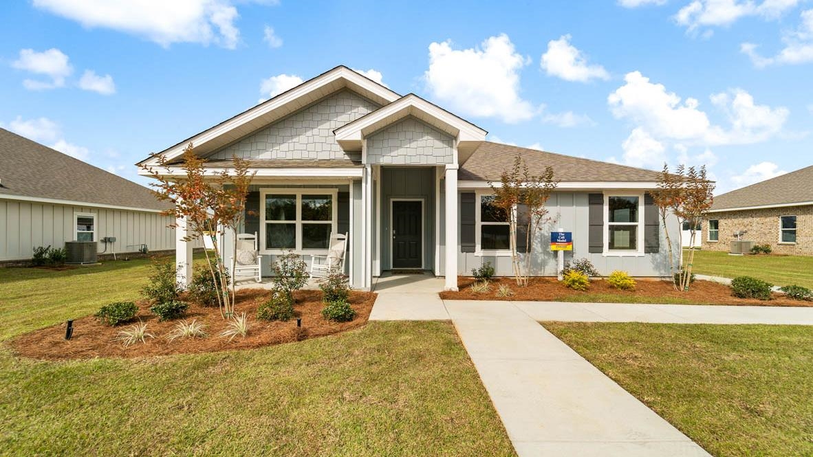 23700 Unbridled Loop Daphne, AL 36526 - Photo 2 of 2