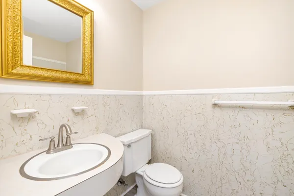 $629,900 | 623 Pickwood Drive, Manning, SC 29102