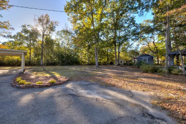 $629,900 | 623 Pickwood Drive, Manning, SC 29102