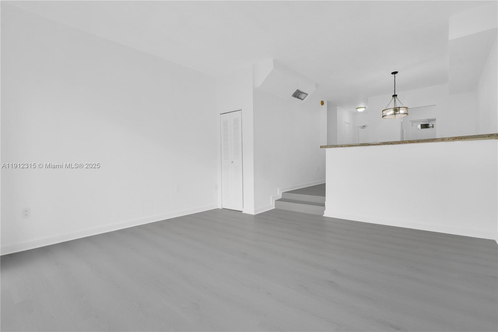 10900 Southwest 104th Street, Unit 121 Miami, FL 33176 - Photo 4 of 34