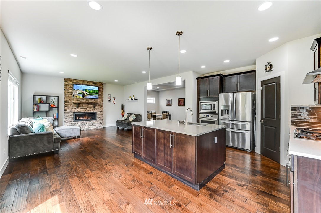 4418 181st Street Southeast Bothell, WA 98012 - Photo 12 of 34 Gallery Image 12