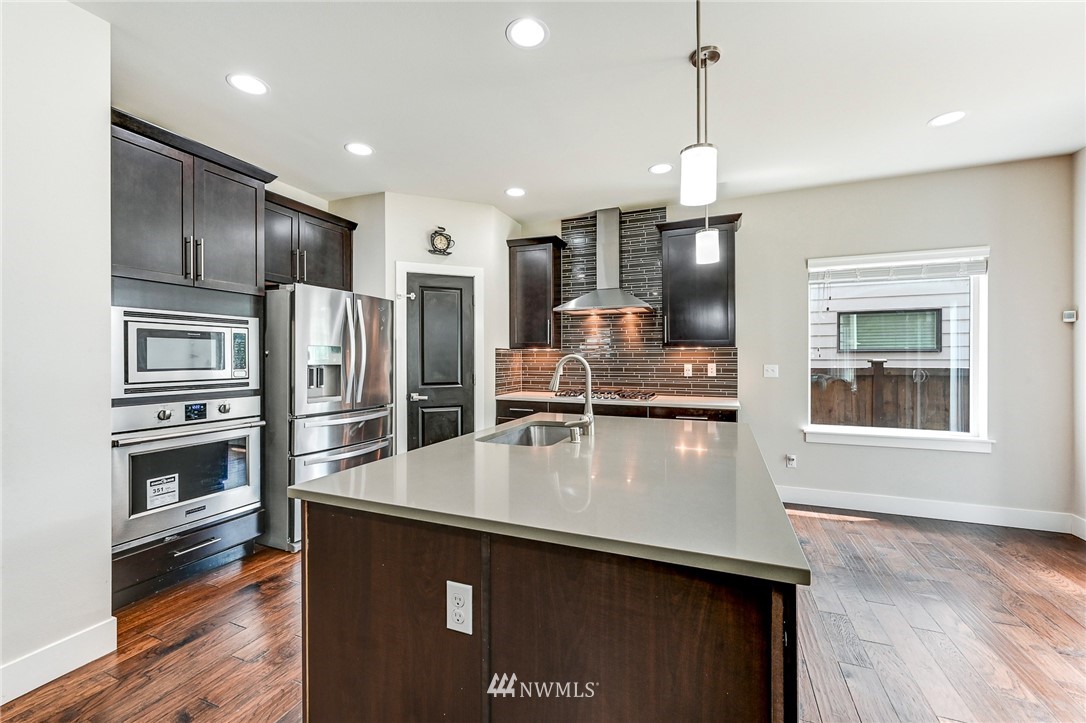 4418 181st Street Southeast Bothell, WA 98012 - Photo 9 of 34 Gallery Image 9