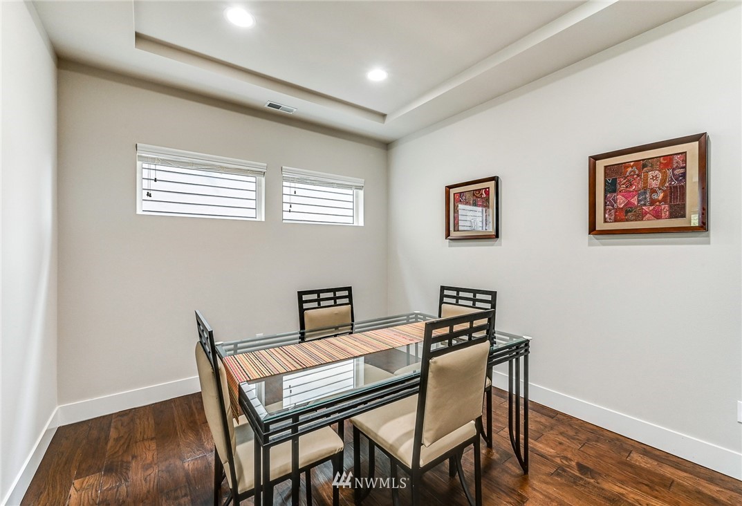 4418 181st Street Southeast Bothell, WA 98012 - Photo 10 of 34 Gallery Image 10