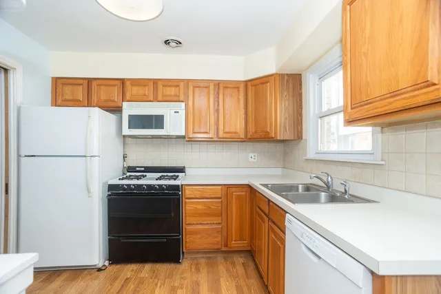 $399,900 | 7118 North Merrimac Avenue, Chicago, IL 60646