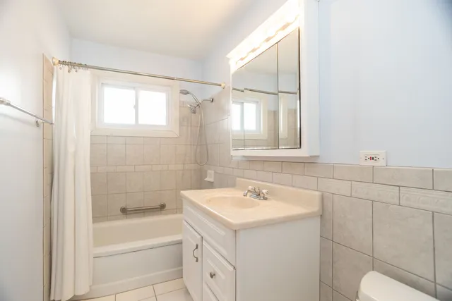 $399,900 | 7118 North Merrimac Avenue, Chicago, IL 60646