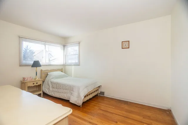 $399,900 | 7118 North Merrimac Avenue, Chicago, IL 60646