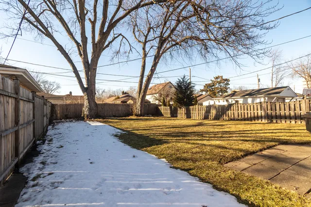 $399,900 | 7118 North Merrimac Avenue, Chicago, IL 60646