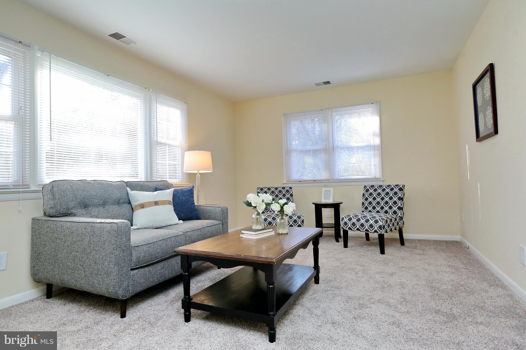 3410 Floral Park Road Brandywine, MD 20613 - Photo 3 of 28 Living Room