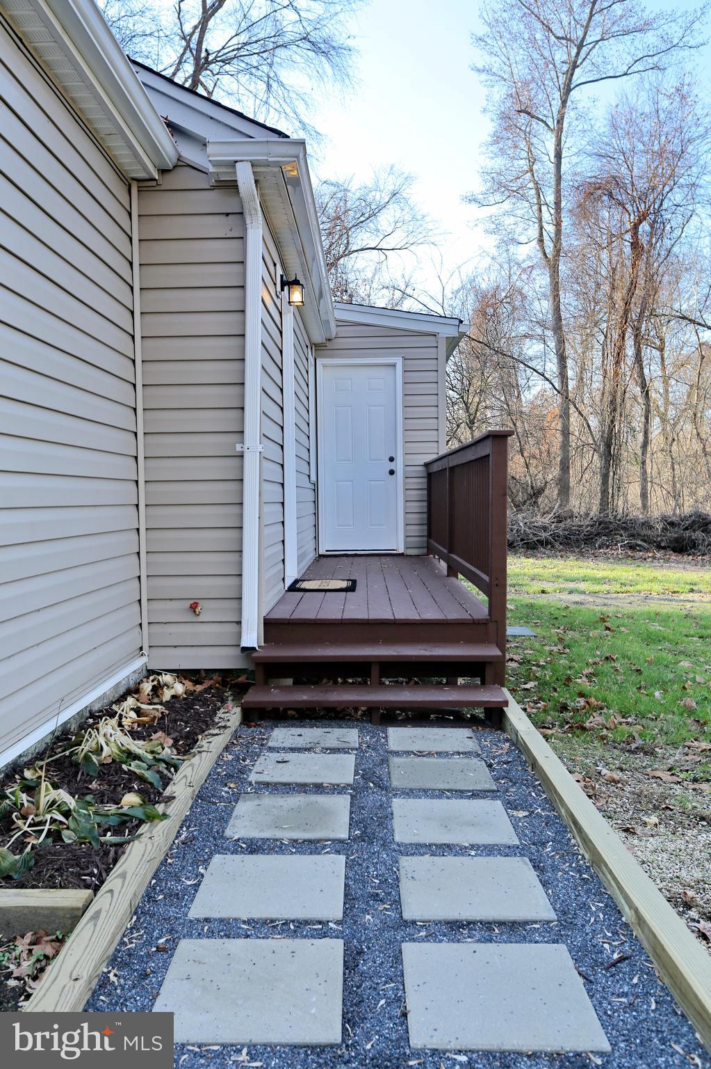 3410 Floral Park Road Brandywine, MD 20613 - Photo 25 of 28 Exterior (Rear)