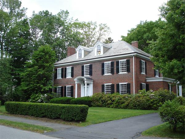 35 Clovelly Road Wellesley, MA 02481 - Photo 1 of 21 Gallery Image 1