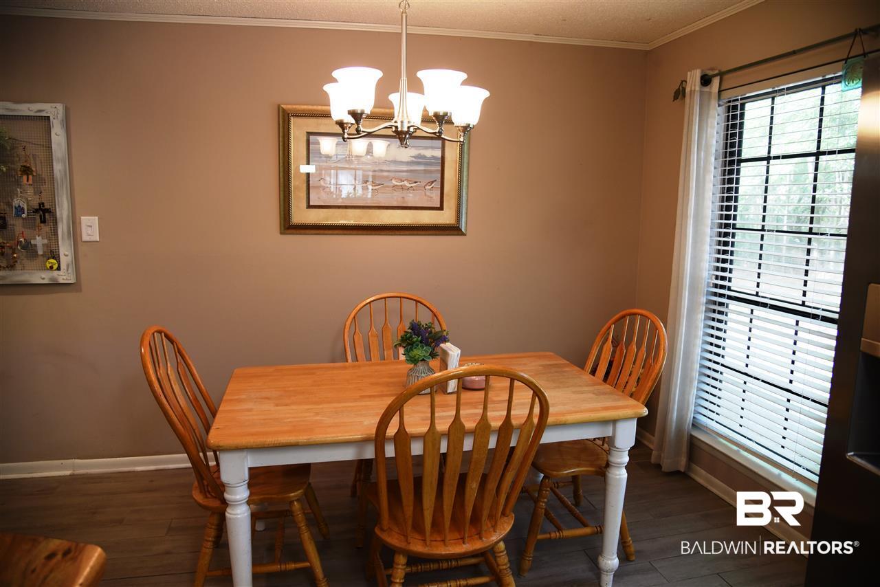 2704 Lost River Road Mobile, AL 36605 - Photo 18 of 35