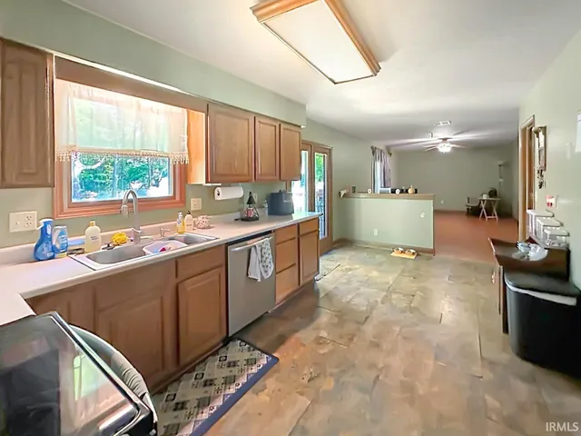 $265,000 | 751 Woodland Court, Frankfort, IN 46041