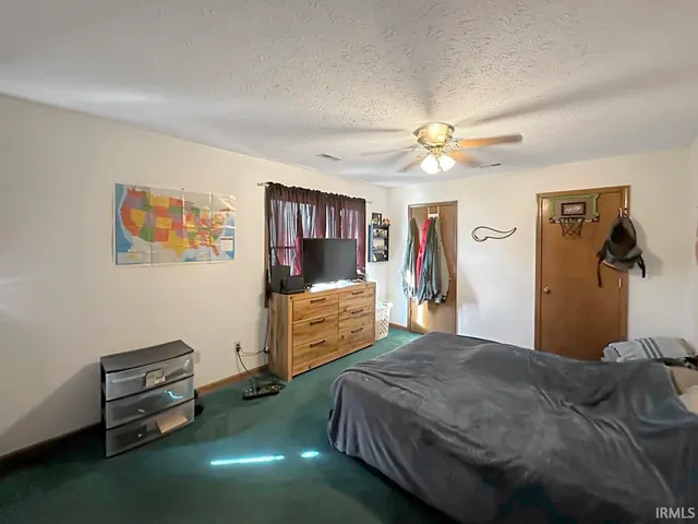 $265,000 | 751 Woodland Court, Frankfort, IN 46041