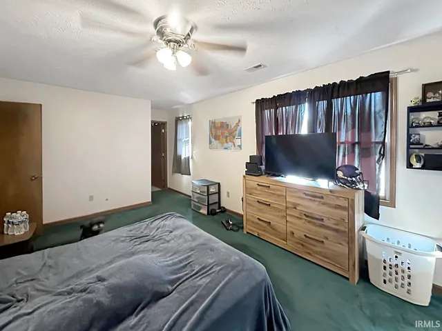 $265,000 | 751 Woodland Court, Frankfort, IN 46041