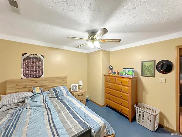 $265,000 | 751 Woodland Court, Frankfort, IN 46041