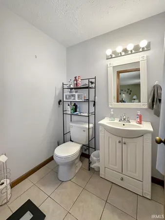 $265,000 | 751 Woodland Court, Frankfort, IN 46041