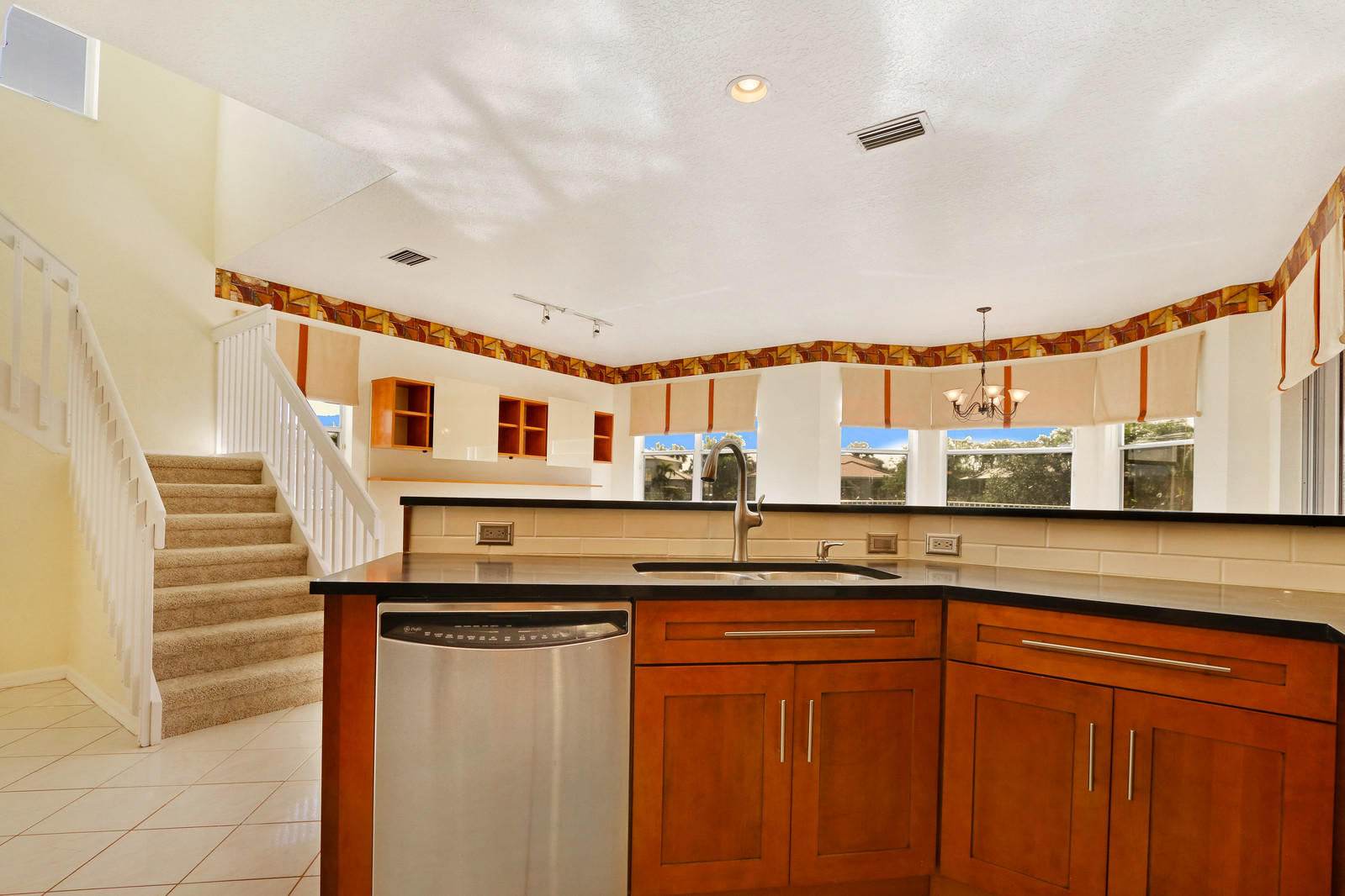 18623 Sea Turtle Lane Boca Raton, FL 33498 - Photo 13 of 38 13_Image-11_mls