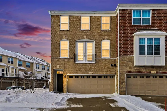 $595,000 | 2824 Ridington Road, Ann Arbor, MI 48105