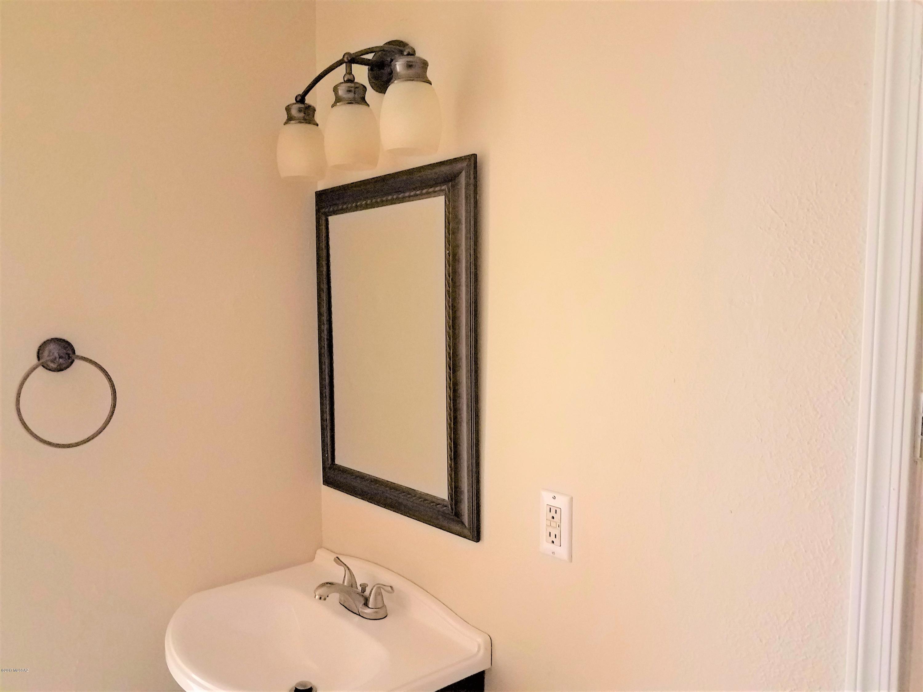 210 East Corona Road Tucson, AZ 85756 - Photo 28 of 47 Gallery Image 28