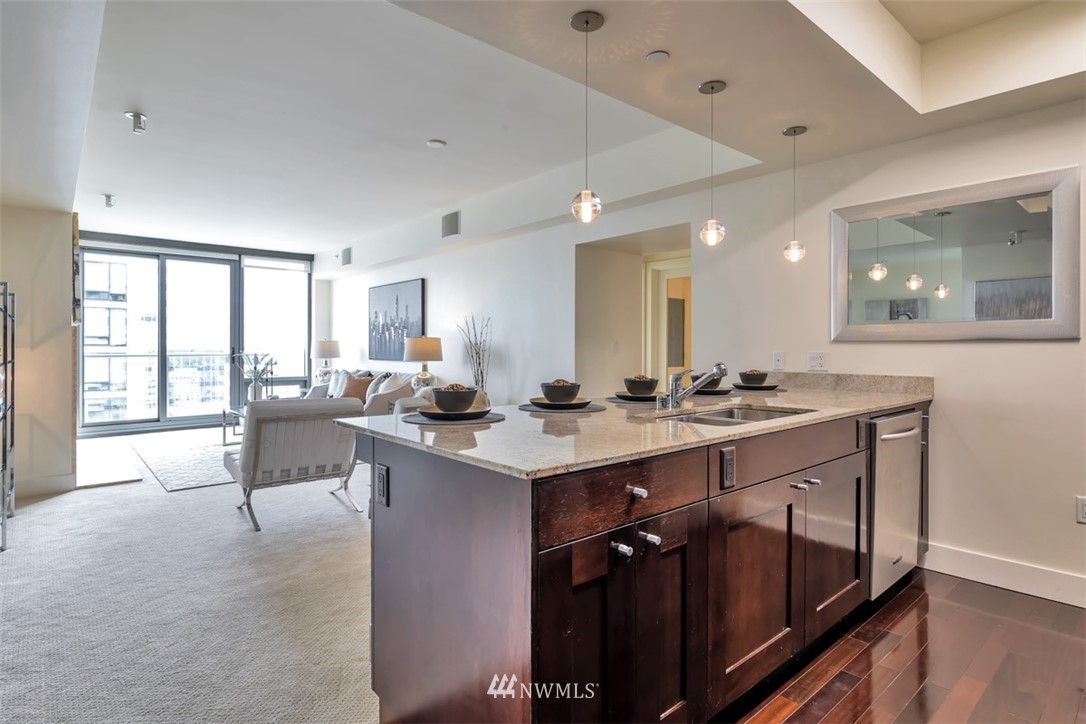 650 Bellevue Way Northeast, Unit 3303 Bellevue, WA 98004 - Photo 6 of 16