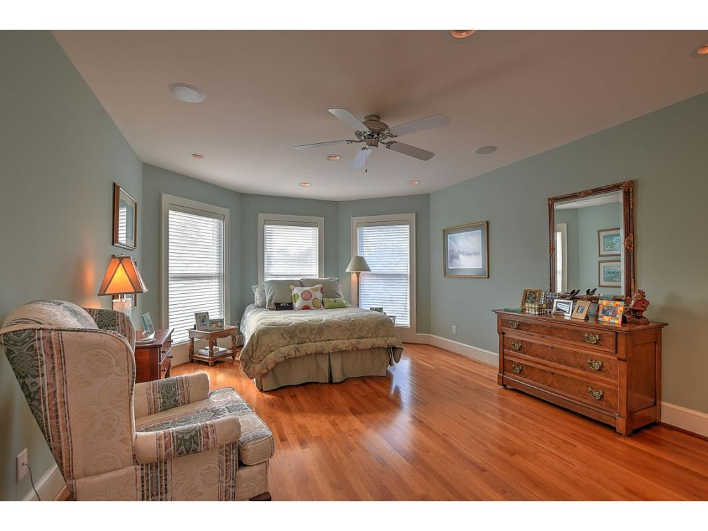 6001 Old Jonesboro Road Bristol, TN 37620 - Photo 22 of 35 Bedroom Five