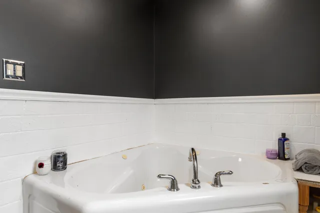 $515,000 | 12185 Irish Road, Otisville, MI 48463