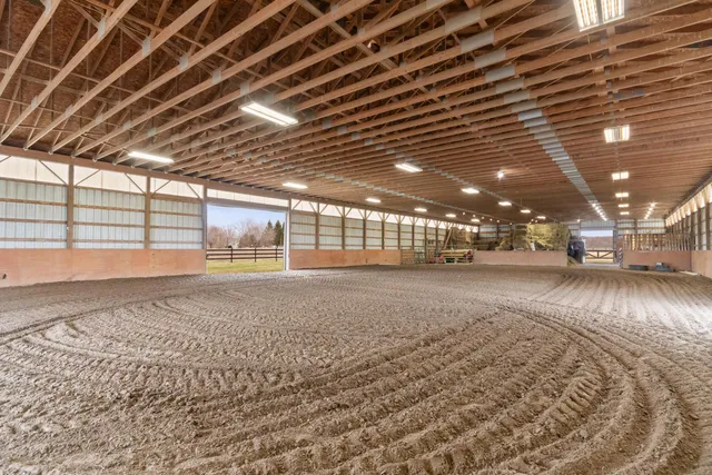 $515,000 | 12185 Irish Road, Otisville, MI 48463