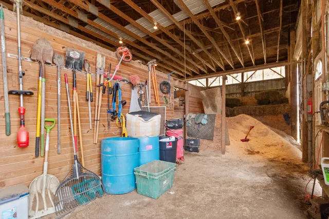 $515,000 | 12185 Irish Road, Otisville, MI 48463