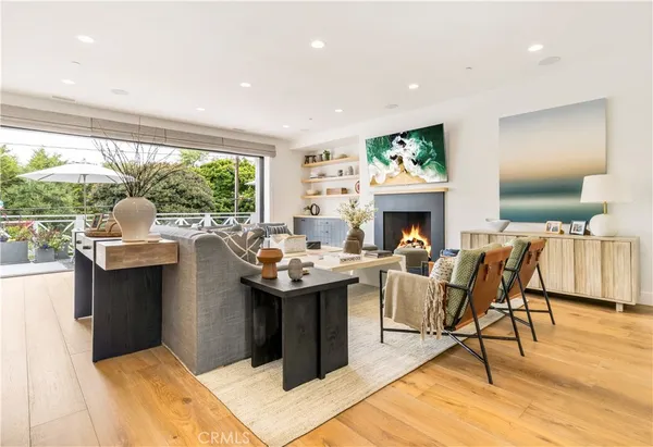 $10,695,000 | 625 St James Road, Newport Beach, CA 92663