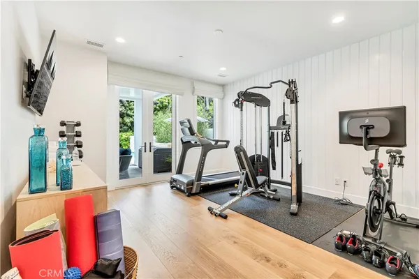 $10,695,000 | 625 St James Road, Newport Beach, CA 92663