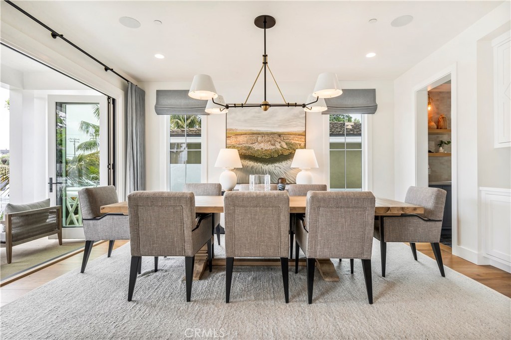 625 St James Road Newport Beach, CA 92663 - Photo 4 of 47 a view of a dining room with furniture window and outside view