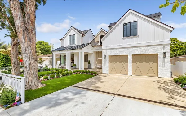 $10,695,000 | 625 St James Road, Newport Beach, CA 92663
