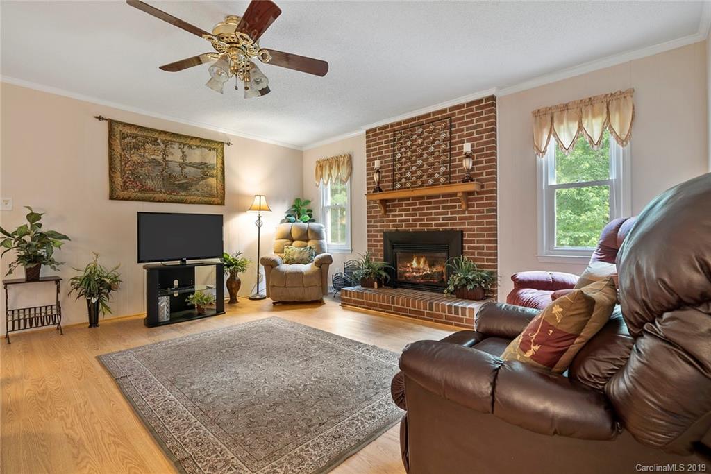 4241 Dye Road Edgemoor, SC 29712 - Photo 8 of 29 Gallery Image 8