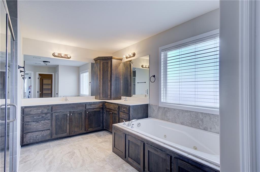 1001 Southeast Forest Ridge Court Blue Springs, MO 64014 - Photo 19 of 41