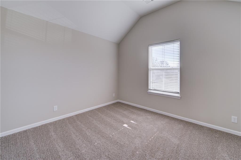 1001 Southeast Forest Ridge Court Blue Springs, MO 64014 - Photo 23 of 41