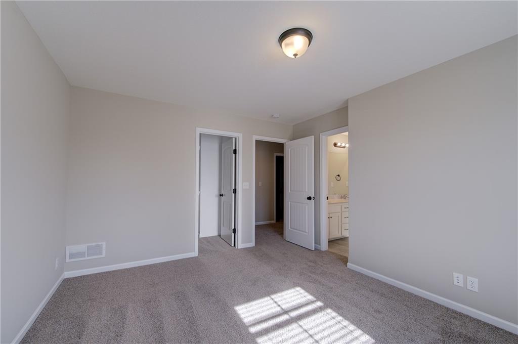 1001 Southeast Forest Ridge Court Blue Springs, MO 64014 - Photo 28 of 41