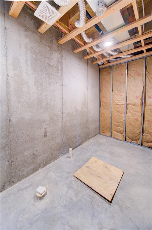 1001 Southeast Forest Ridge Court Blue Springs, MO 64014 - Photo 37 of 41