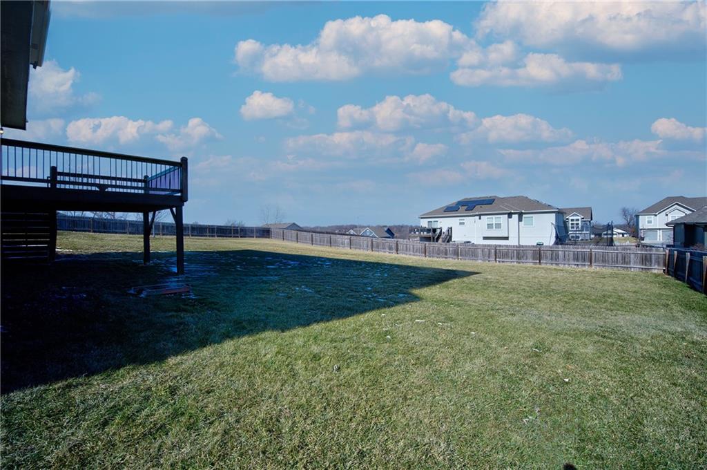 1001 Southeast Forest Ridge Court Blue Springs, MO 64014 - Photo 39 of 41