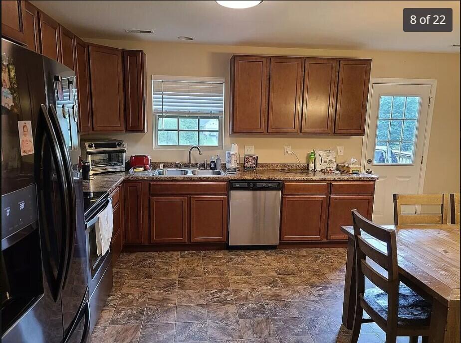5024 Morganton Road Greenback, TN 37742 - Photo 8 of 22 8