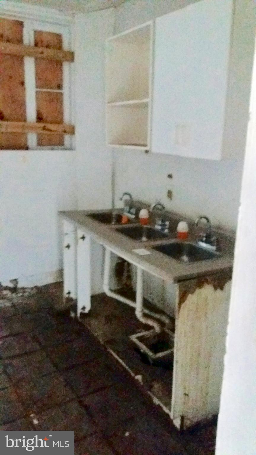 4817 Reisterstown Road Baltimore, MD 21215 - Photo 8 of 11 Interior (General)