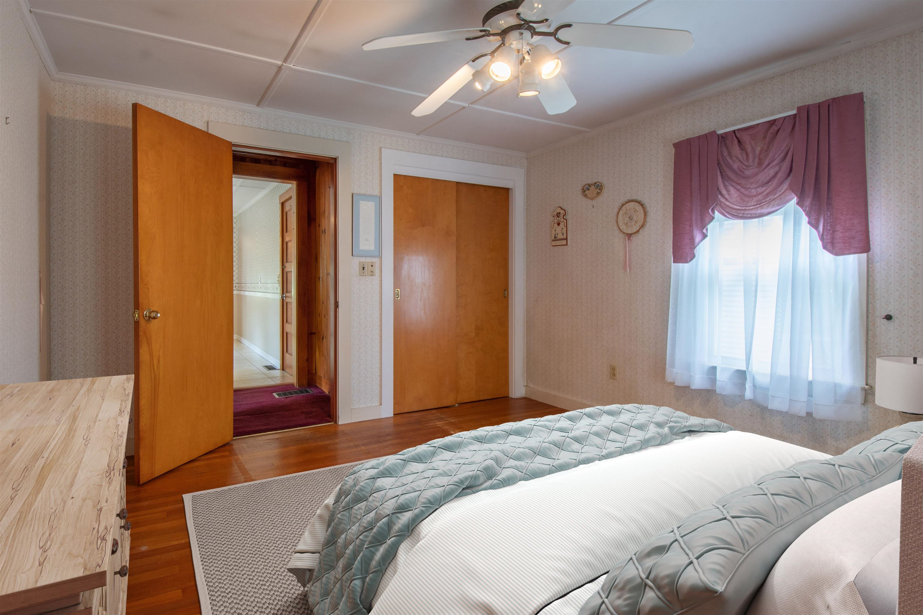 92 Main Street Raymond, NH 03077 - Photo 11 of 34 Gallery Image 11