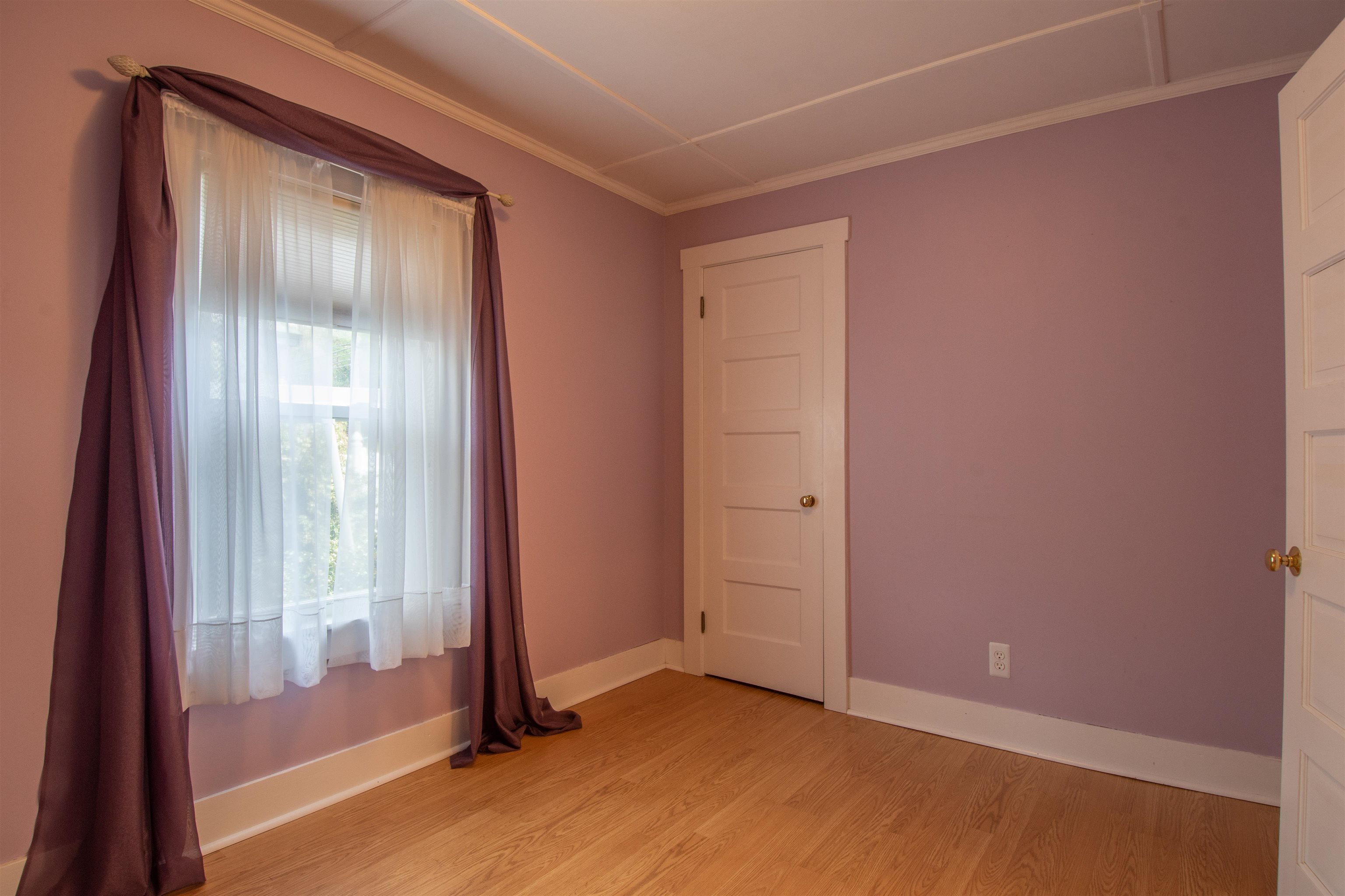 92 Main Street Raymond, NH 03077 - Photo 26 of 34 Gallery Image 26