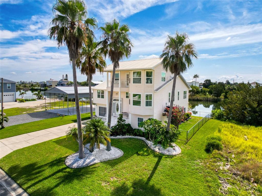 3342 Turks Cap Drive Hernando Beach, FL 34607 - Photo 9 of 100