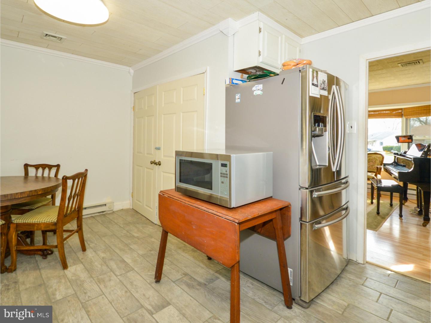 213 Andover Road Fairless Hills, PA 19030 - Photo 9 of 23 Gallery Image 9