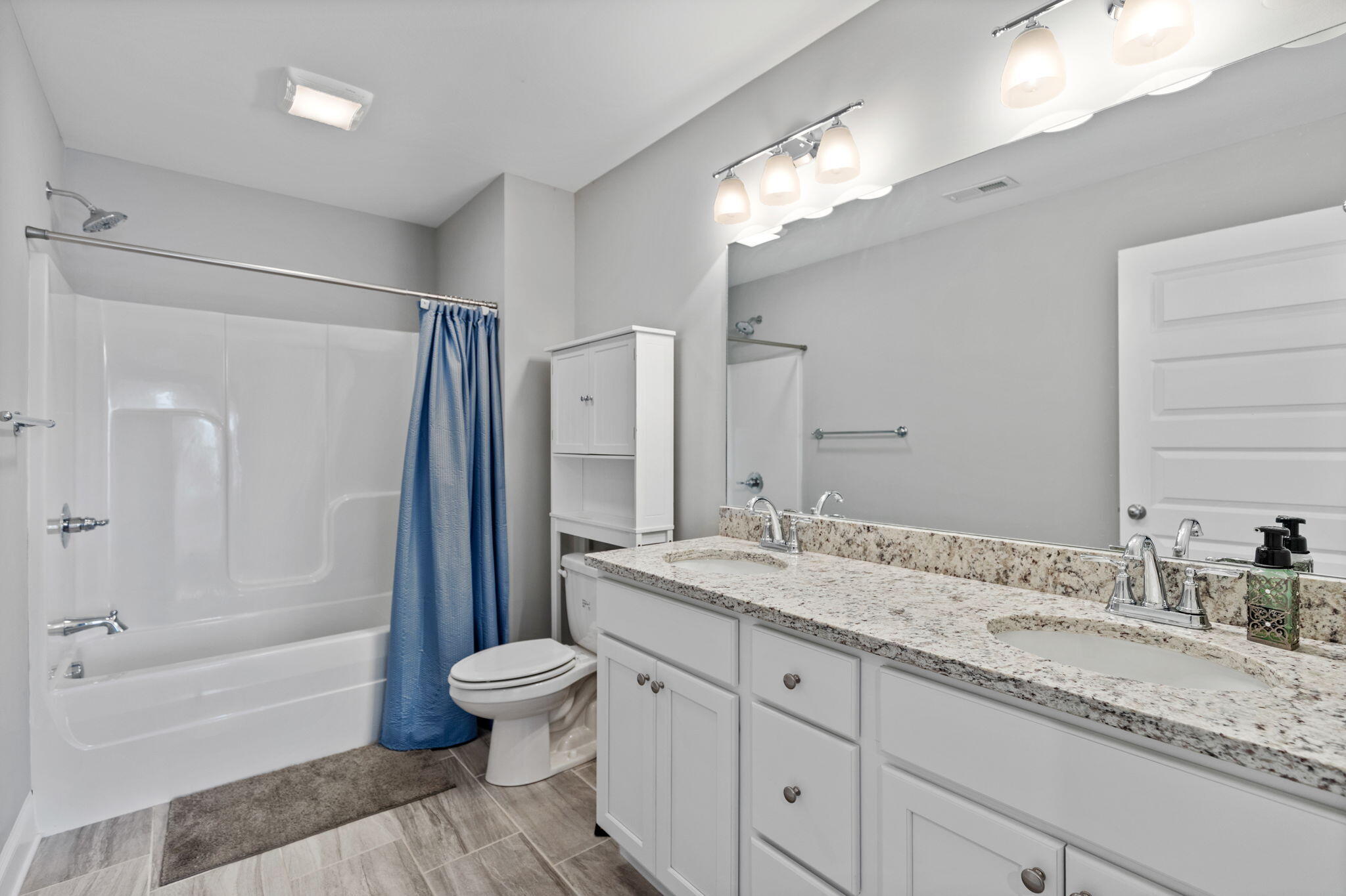 2331 Freewill Road Northwest Cleveland, TN 37312 - Photo 34 of 44 Upstairs Shared Bathroom