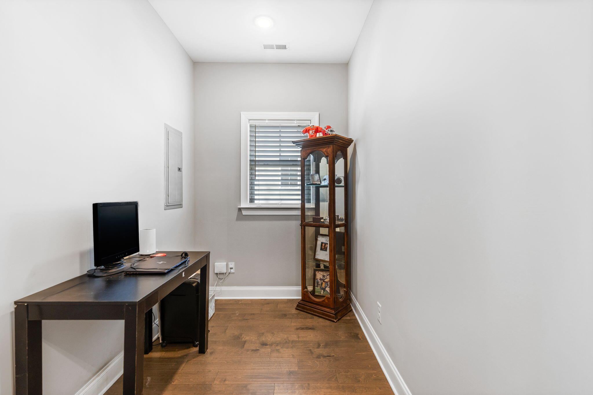 2331 Freewill Road Northwest Cleveland, TN 37312 - Photo 9 of 44 Main Level Flex Space