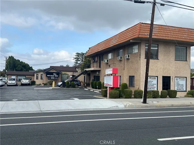 a front view of house