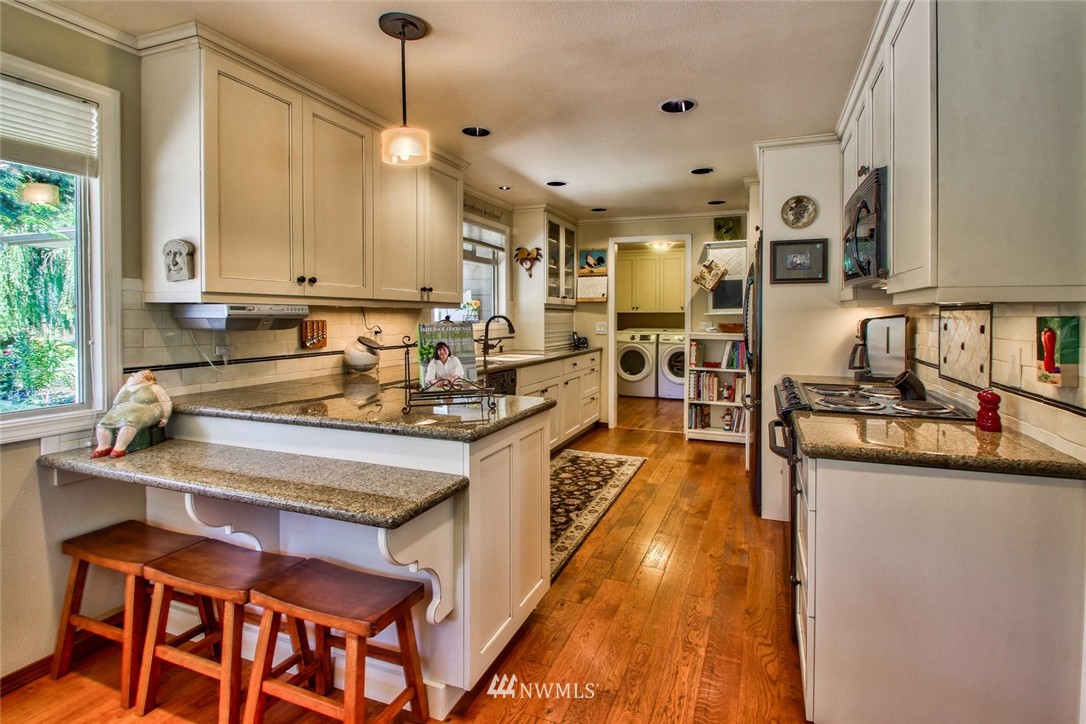 10100 District Line Road Burlington, WA 98233 - Photo 3 of 25 Gallery Image 3